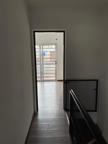 Imagen 6 de 14 de Departamento Tipo Casa En Alquiler En Barrio Parque