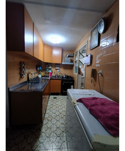 Se Alquila Una Habitación A Estudiante