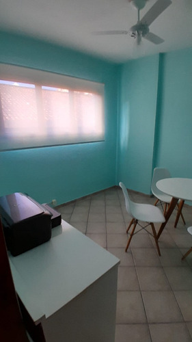 Apartamento Com 2 Quartos +dp E Garagem Fechada.