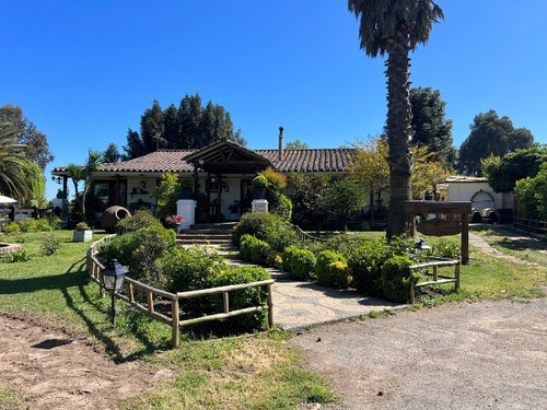 Espectacular Casa De 320m2 En San José De Duao, San Clemente