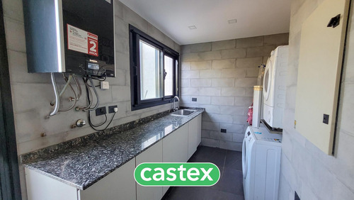 Casa A La Laguna En Venta En Vistas, Puertos