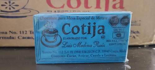 Chocolate Cotija Artesanal Envoltura Azul