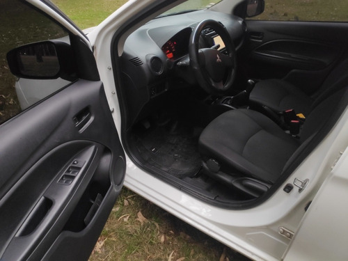 Mitsubishi Mirage 1.2 Full Sedán