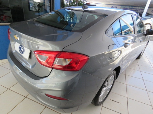 Cruze Lt