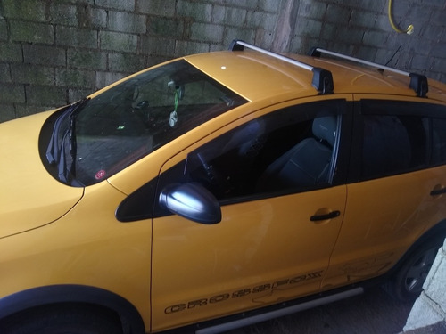 Imagem 8 de 11 de Volkswagen Crossfox 2009 1.6 Total Flex 5p