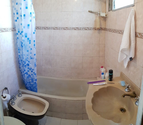 Imagen 11 de 22 de Juan Ramírez De Velazco Al 300, Villa Crespo. Ph Sin Expensas. Piso 3 Por Escalera. 2 Ambientes. Ultra Luminoso. Living Con Gran Ventanal Y Salida Directa A Gran Terraza Del Edificio. Baño Completo
