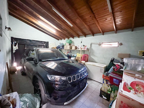 Venta Casa 5 Ambientes + 2 Locales Hurlingham