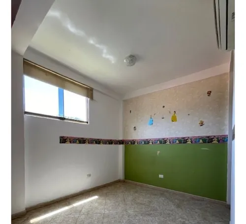 Se Vende Casa 220m2. Guatire.