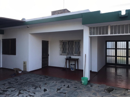 Imagen 4 de 11 de Casa En Venta En Marcos Paz!