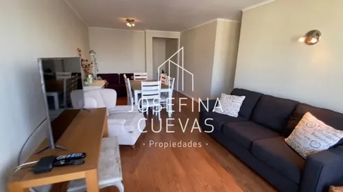 Avenida Las Condes, Mall Sport, La Cabaña. Las Condes