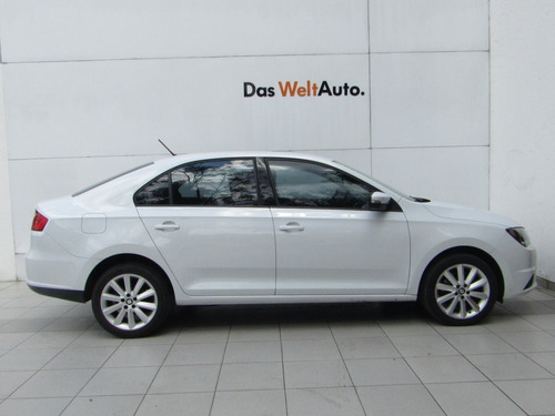 Imagen 9 de 14 de Seat Toledo Reference 1.6 Mt 171 D F