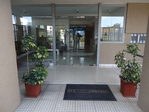 Imagen 1 de 14 de Departamento En Venta En Ituzaingo Norte