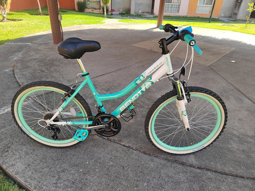 Bicicleta Benotto Mtb Madeira R24 21v Mujer Susp. Delantera (Usado)