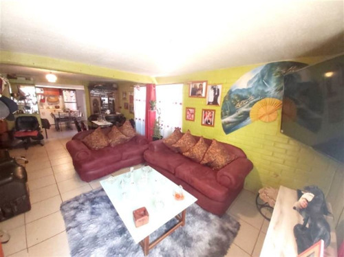 Imagen 3 de 13 de Casa En Venta De 3 Dorm. En La Florida