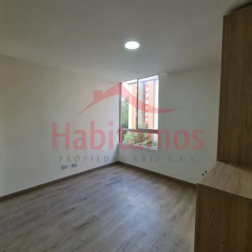 Apartamento En Venta En Medellín - El Poblado Cod 68648
