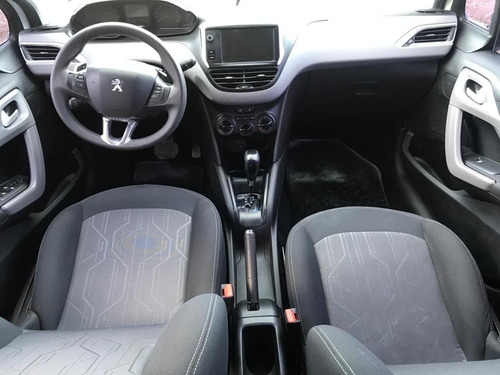 Imagen 3 de 9 de Peugeot 208
