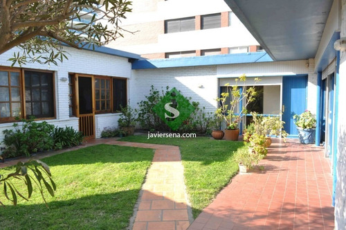 Imagen 14 de 14 de Alquiler De Casa Frente Al Mar, Zona Brava, 3 Dormitorios, 2 Baños, Linda Zona. - Ref: 44013