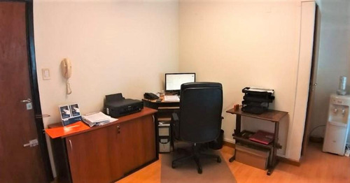 Imagen 4 de 11 de Oficina Muy Luminosa - Ideal Estudio Profesional