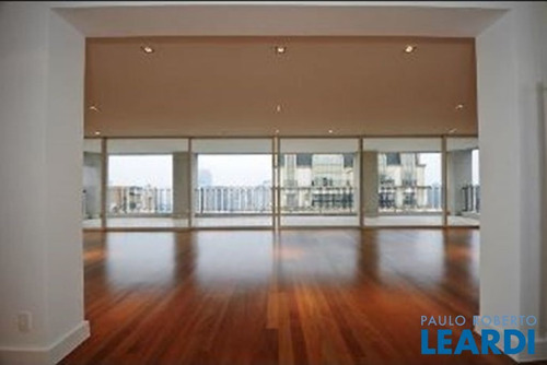 Imagem 5 de 11 de Apartamento - Itaim Bibi - Sp - 583144