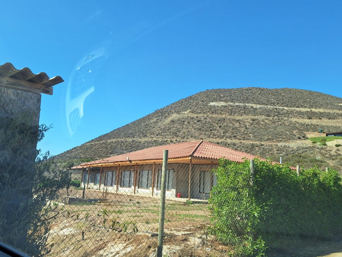 Hermosas Parcelas , Ex Fundo El Recreo En Algarrobito