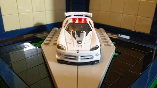 Priviet Dodge Viper Srt10 Chrysler Hot Wheels Hw (Usado)