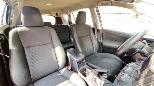 Toyota RAV4 2.5 Le At