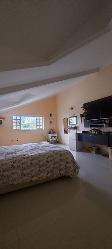 Chalet Moderno De 5 Hab 7 Baños 8 Puestos Porcelanato