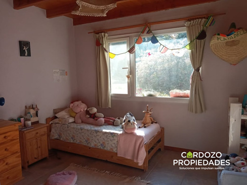 Casa + 4 Deptos + Monoambiente Sobre 1 Hectárea. Lago Puelo, Chubut.