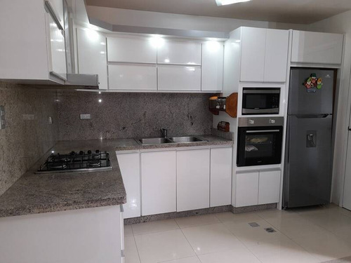 Imagen 5 de 14 de Apto En Venta Res Bally Suites En El Parral Cod.137929
