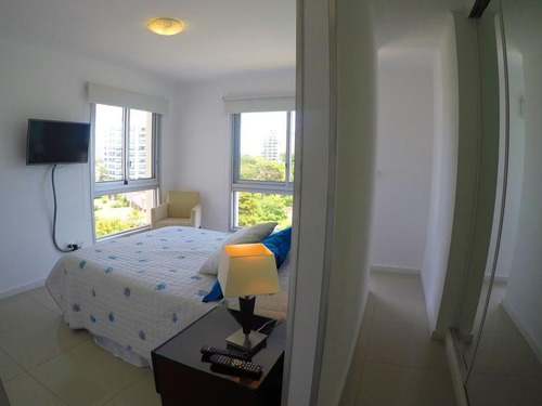 Departamento - Playa Brava
