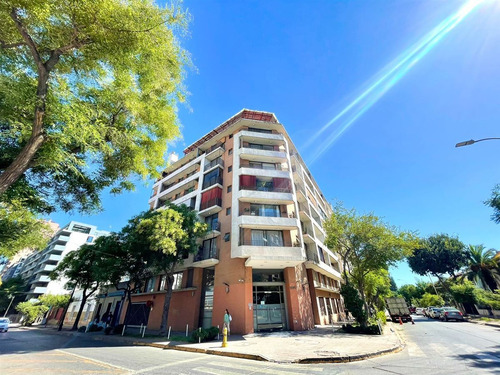 Depto 2d 2b Amoblado 50m2 Con Patio De 66m2 Jm Carrera/gay