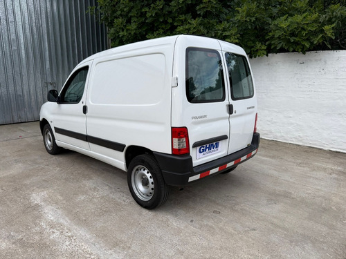 Peugeot Partner 1.6 Furgon M69