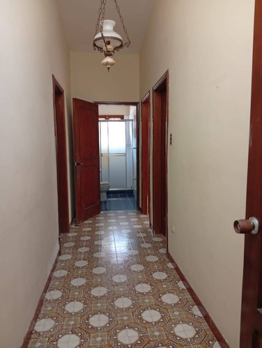 Hortiz 278057en Venta Amplia Casa En Venta, Excelentes Cond