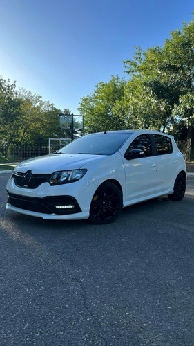 Renault Sandero 2.0 Rs 145cv