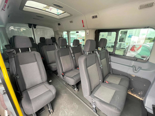 Imagen 11 de 14 de Ford Transit 2015 2.2 Diésel Bus 15 Pasajeros Mt