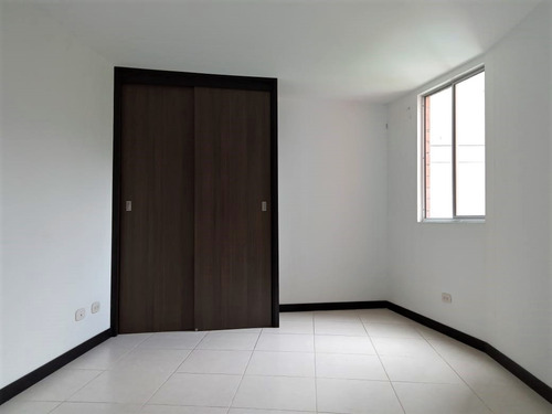 Imagen 10 de 11 de Apartamento En Venta En Sabaneta San José