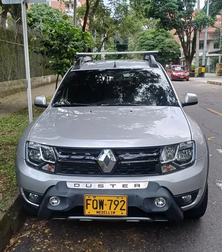 Renault Duster OROCH 4x4 Intense