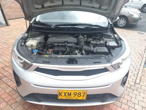 Kia Stonic 1.0 Vibrant MT HIBRIDO