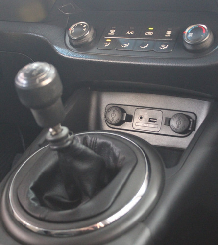 Imagem 13 de 15 de Kia Sportage Lx