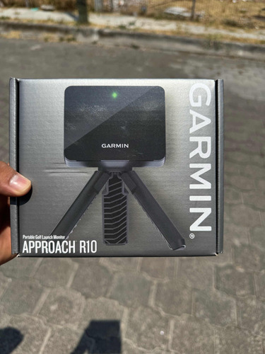 Garmin Approach R10