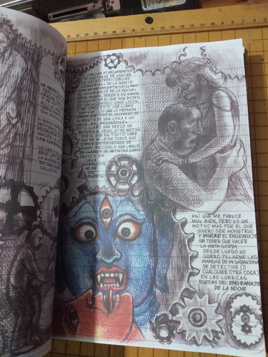 Imagen 3 de 5 de Cómic Libro Lo Que Más Me Gusta Son Los Monstruos Pasta Dura