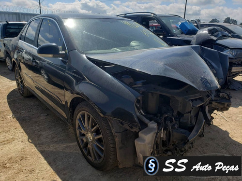 Sucata De Volkswagen Jetta 2007 - Retirada De Peças