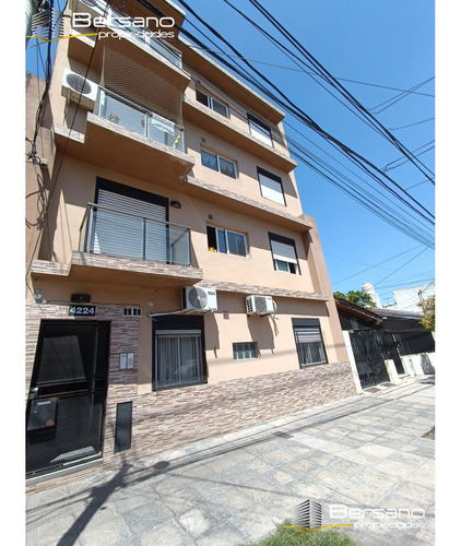 Venta Excelente Monoambiente En Santos Lugares