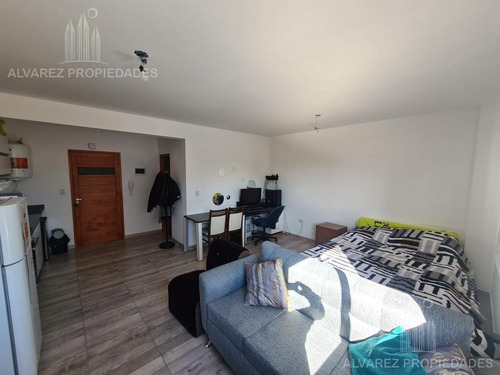 Imagen 3 de 10 de Departamento - Ciudadela