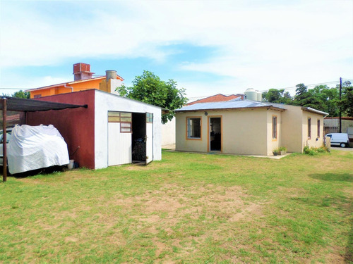 Imagen 23 de 30 de Cuatro Casas Sobre Lote De 15 X 37 A 4 Cuadras Del Mar