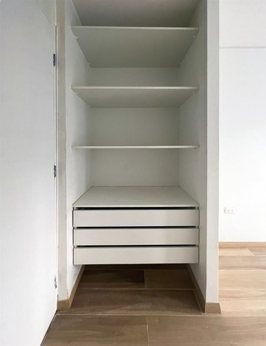 Full Remodelado, Como Nuevo, Depto. De 1 D En Santiago