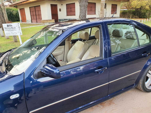 Imagen 11 de 11 de Volkswagen Bora 1.8 T Highline Cu 2005