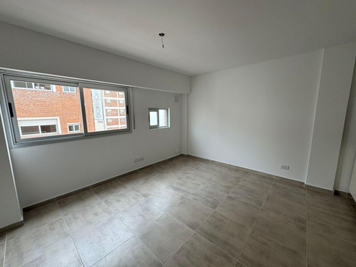 Venta Hermoso Monoambiente Barrio Martin Apto Credito