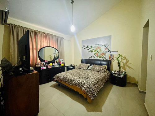 Emili Ofrecer En Venta Casa En Pie De Monte San Diego