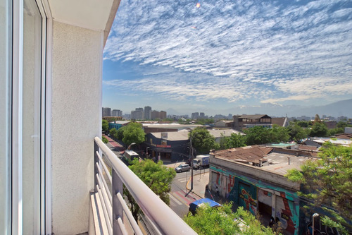 Edificio Sgto. Aldea (1 Est. 1 Bod.) Vista Oriente Piso 5
